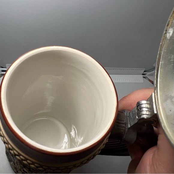 ALT GRENZAU 1894 WESTERN GERMANY LIDDED BEER STEIN - Picture 4 of 7